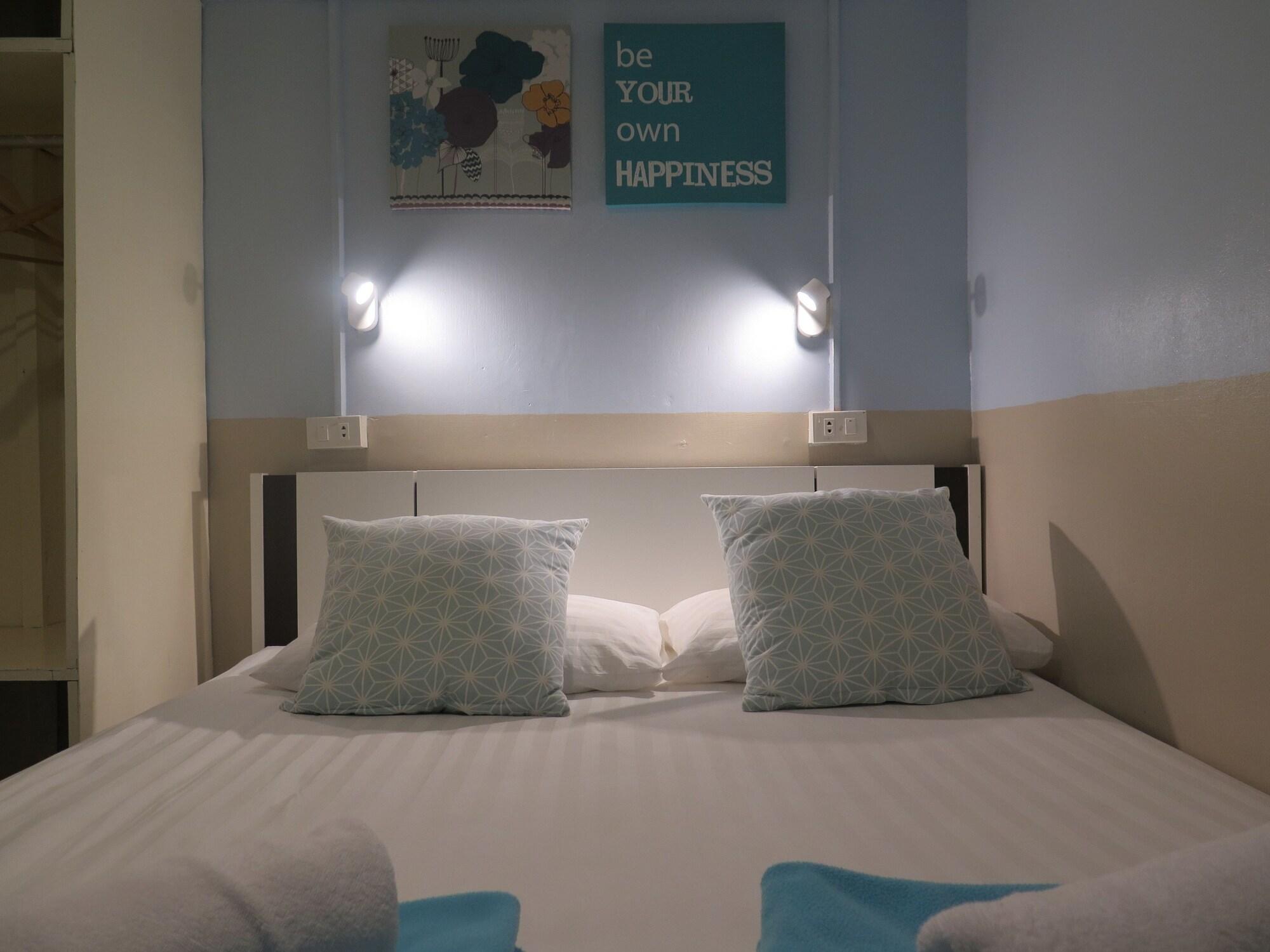 I-Sleep Silom Hostel Bangkok Zewnętrze zdjęcie
