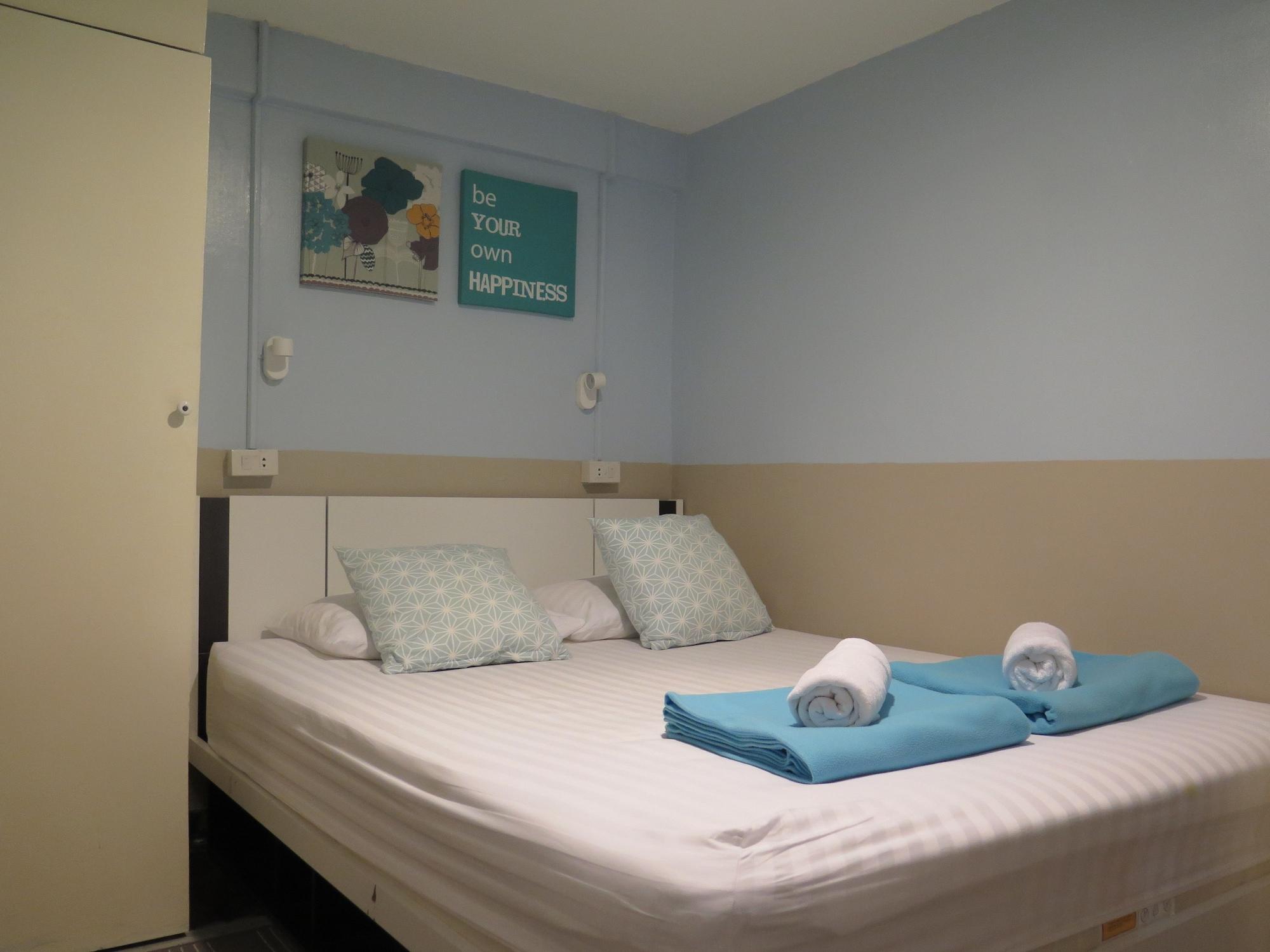 I-Sleep Silom Hostel Bangkok Zewnętrze zdjęcie
