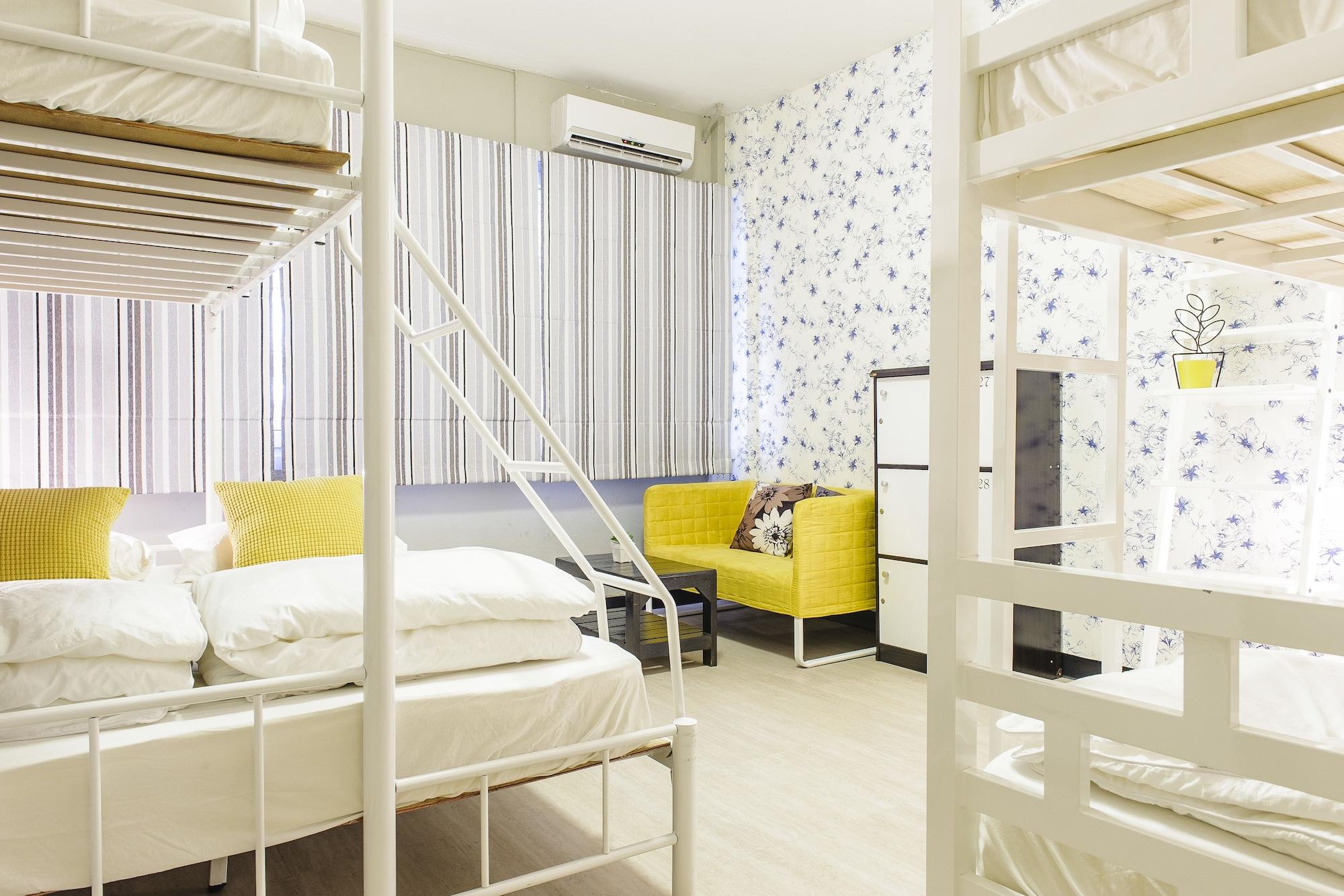 I-Sleep Silom Hostel Bangkok Zewnętrze zdjęcie