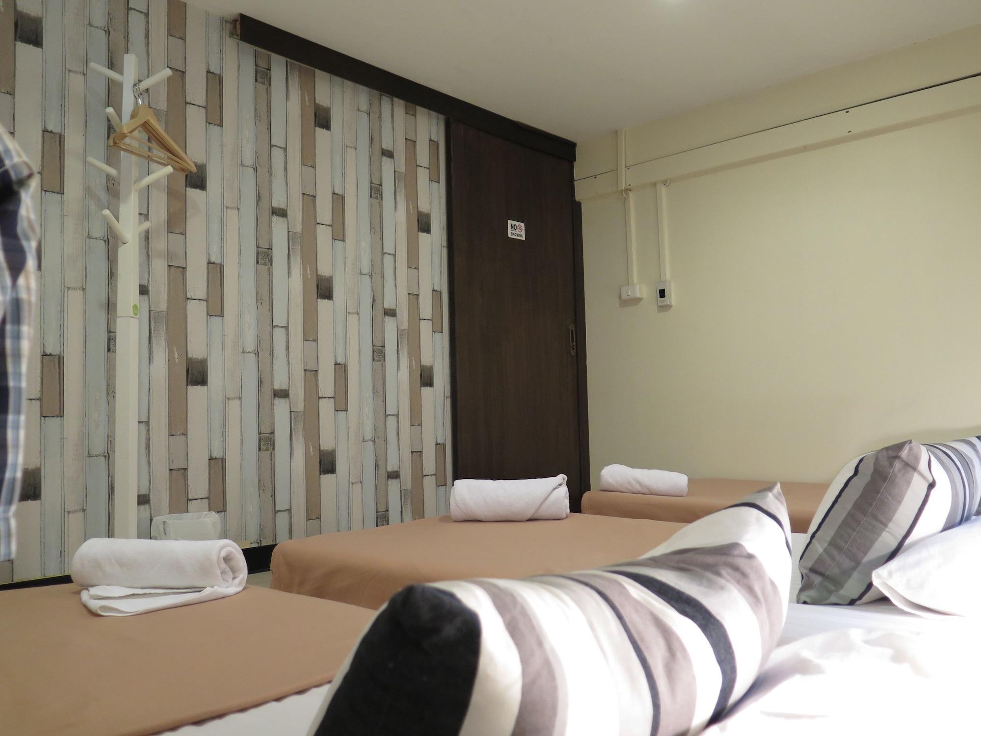 I-Sleep Silom Hostel Bangkok Zewnętrze zdjęcie